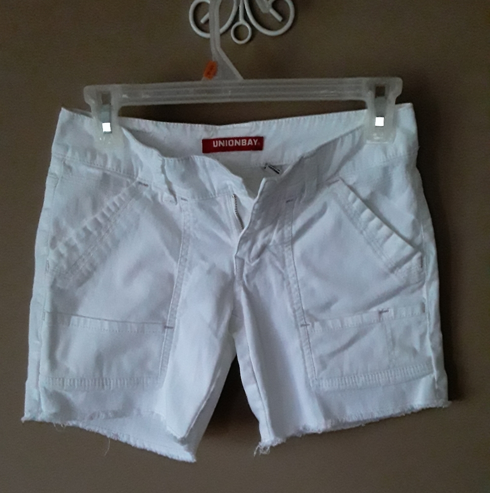 🩳White shorts